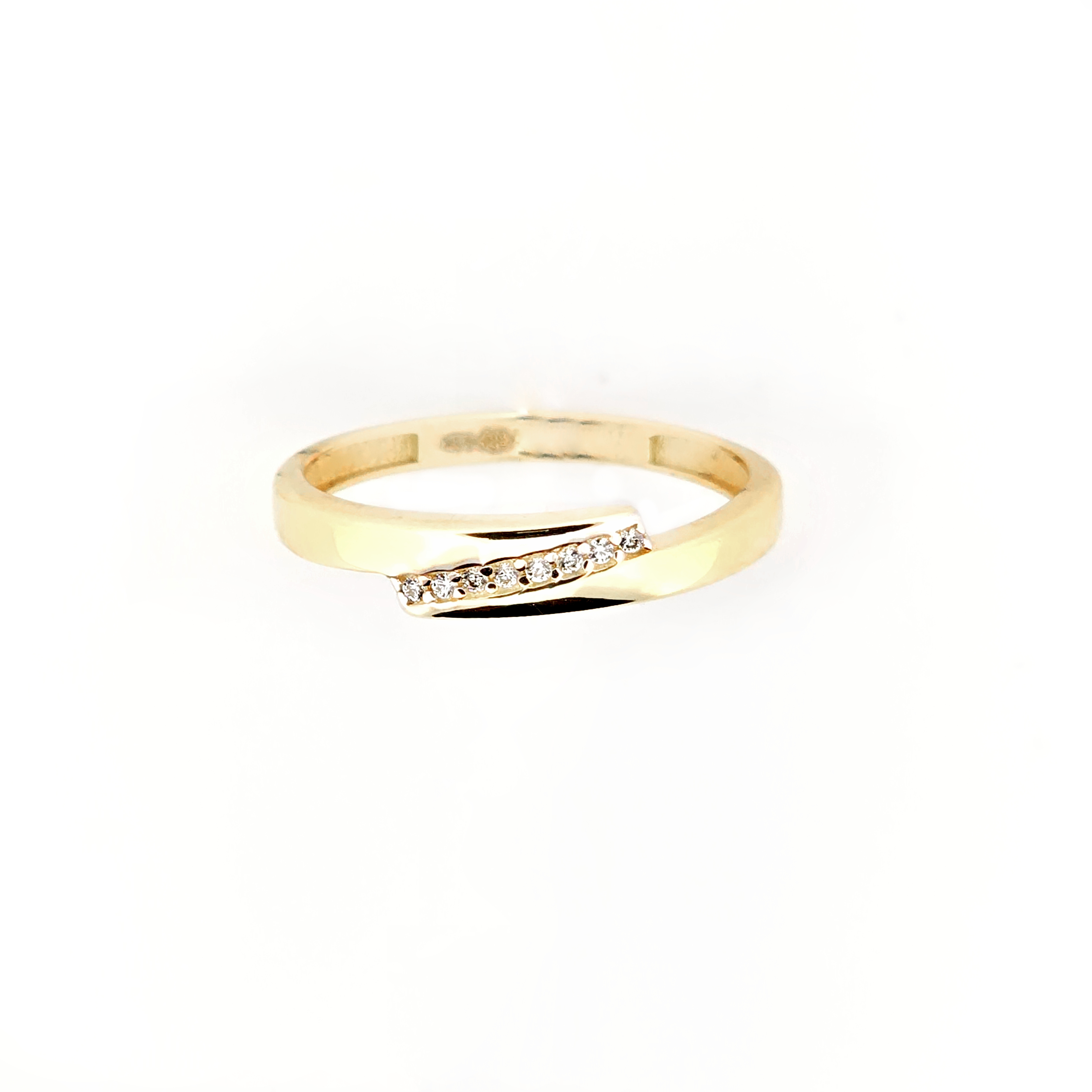 Gouden slagring met zirkonia